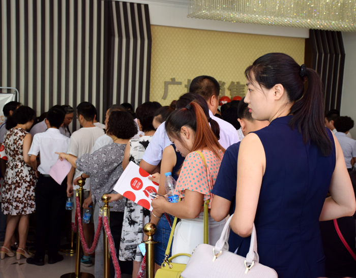 喜報(bào)！捷報(bào)！一經(jīng)推出即成隴南商業(yè)傳奇！