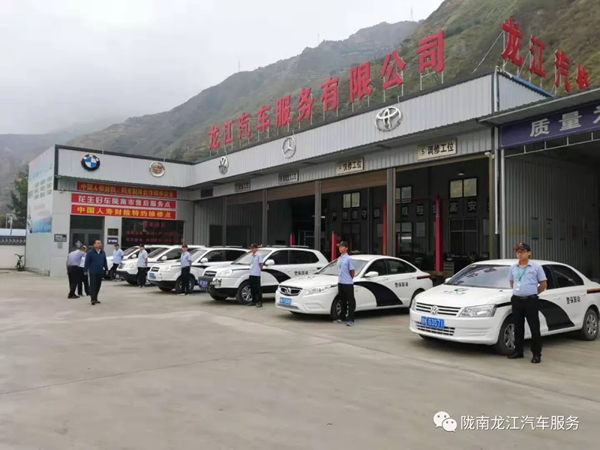 金錘鈑金，銀槍噴漆！龍江汽修值得信賴！